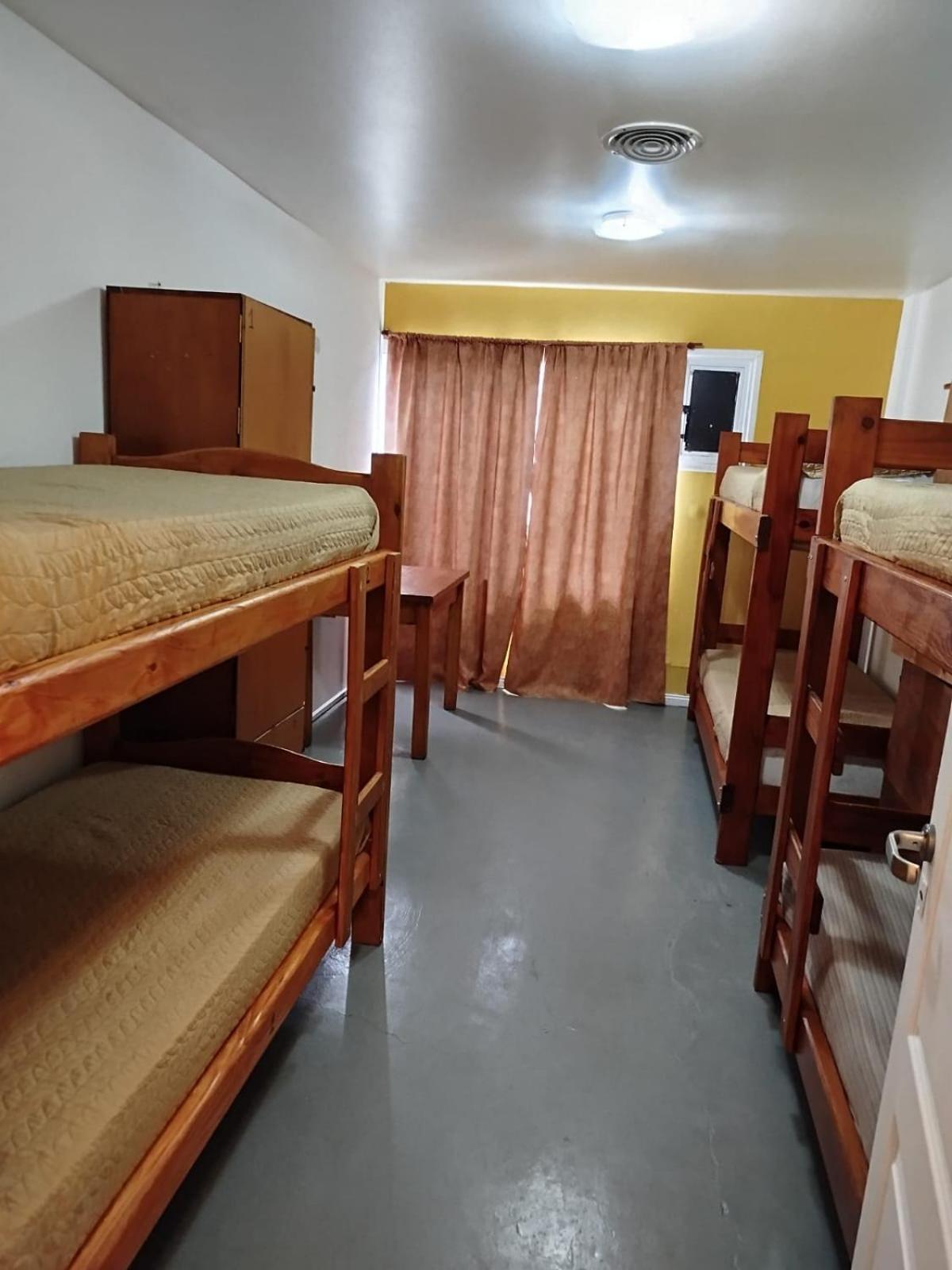 Alma Travelers Hostel El Chalten Εξωτερικό φωτογραφία