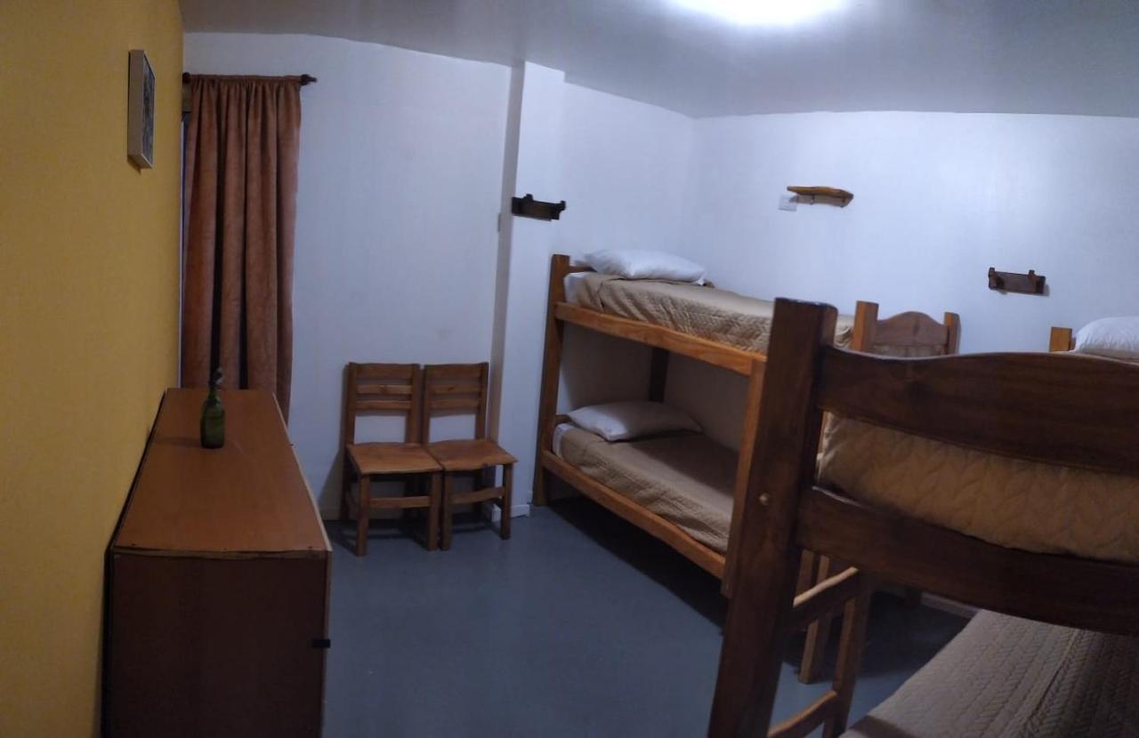 Alma Travelers Hostel El Chalten Εξωτερικό φωτογραφία